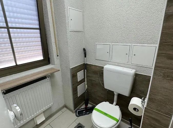 Appartamento Neuwertiges Mit Schnellem Wlan, Glasfaser, Kostenlose Privatparkplatz Auch Fuer Transporter Geeignet R2 Freiberg am Neckar